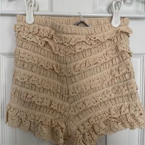 Zara Women's Cream Lace Shorts